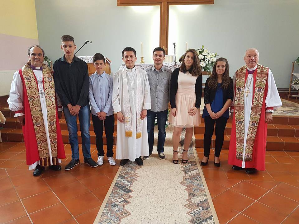 18424173_800222223467575_3680643411056889084_n (1).jpg