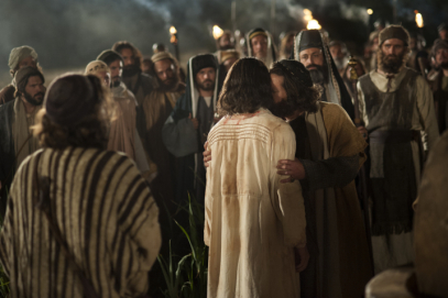 judas-betrayer-kiss-999242-wallpaper