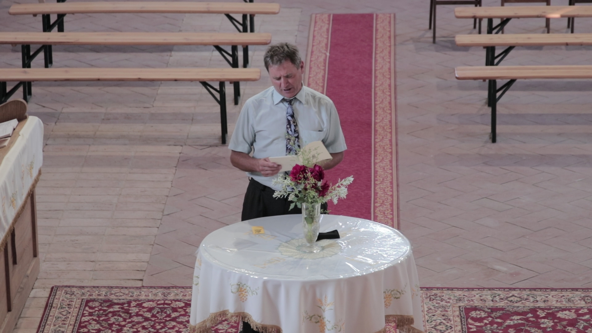 MVI_0270.00_41_40_11.Still005