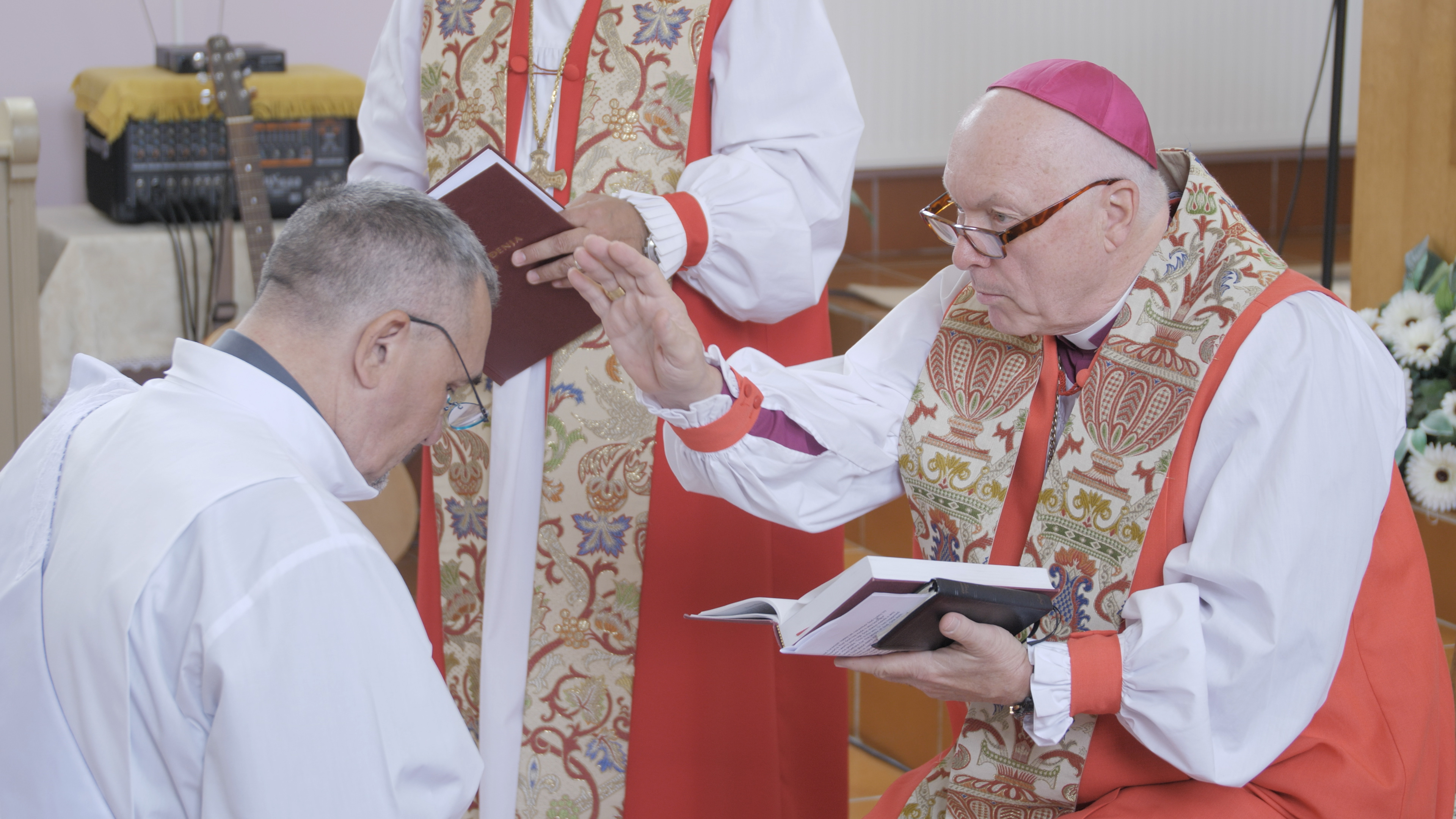 P1088688.MOV.18_46_54_23.Still004