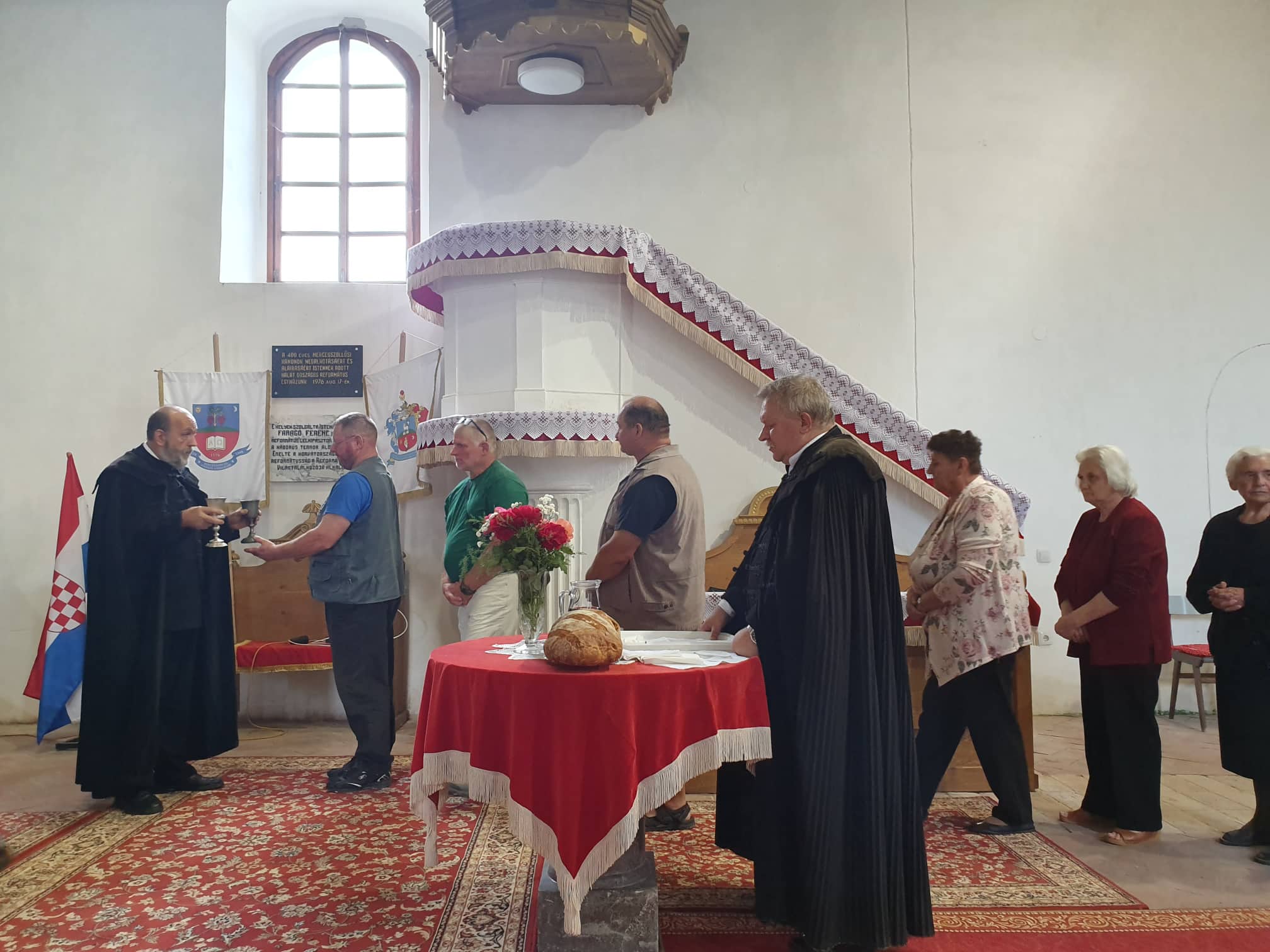 69054723_506546910111677_7987747651313467392_n