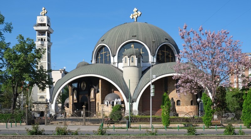 Mitropolit Petar zabranio društvene mreže