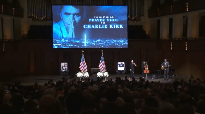 Sprovod Charlieja Kirka