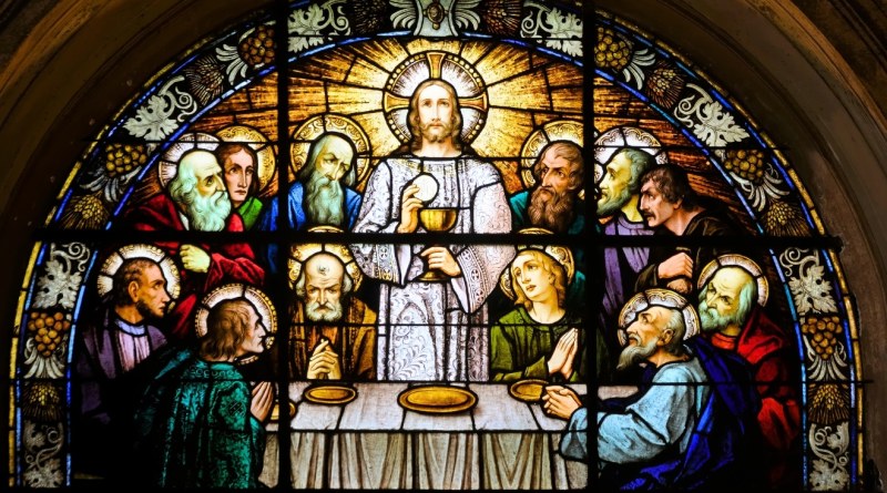 Svećenici i liturgija