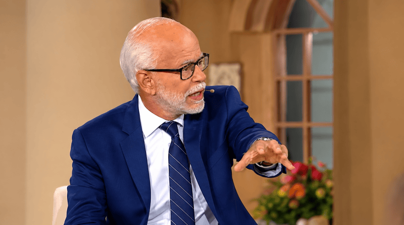 Preminuo Jim Bakker: Od pionira kršćanske televizije do skandala, zatvora i povratka propovijedanju
